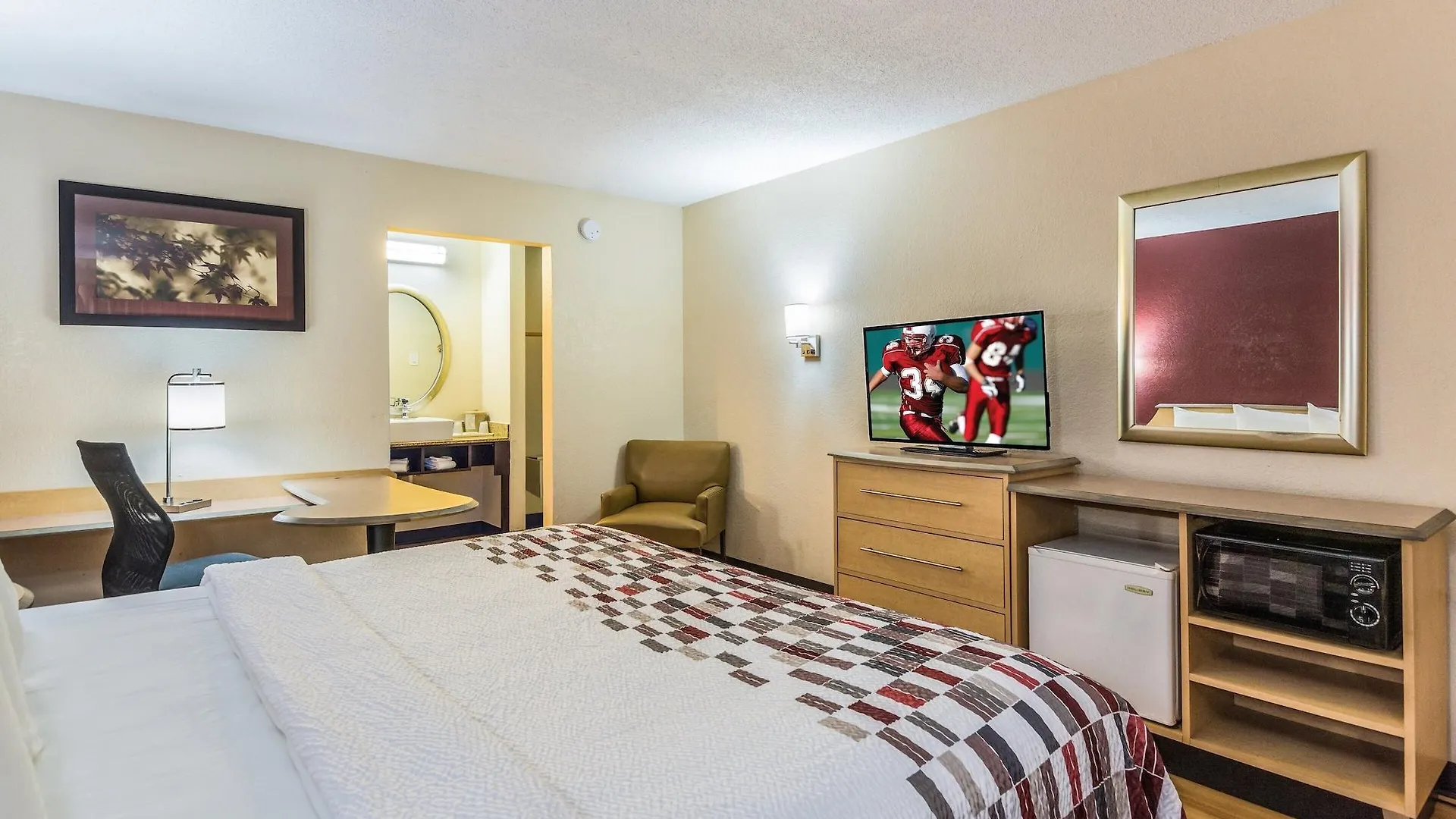 Red Roof Inn Γουίλιαμσμπεργκ Μοτέλ