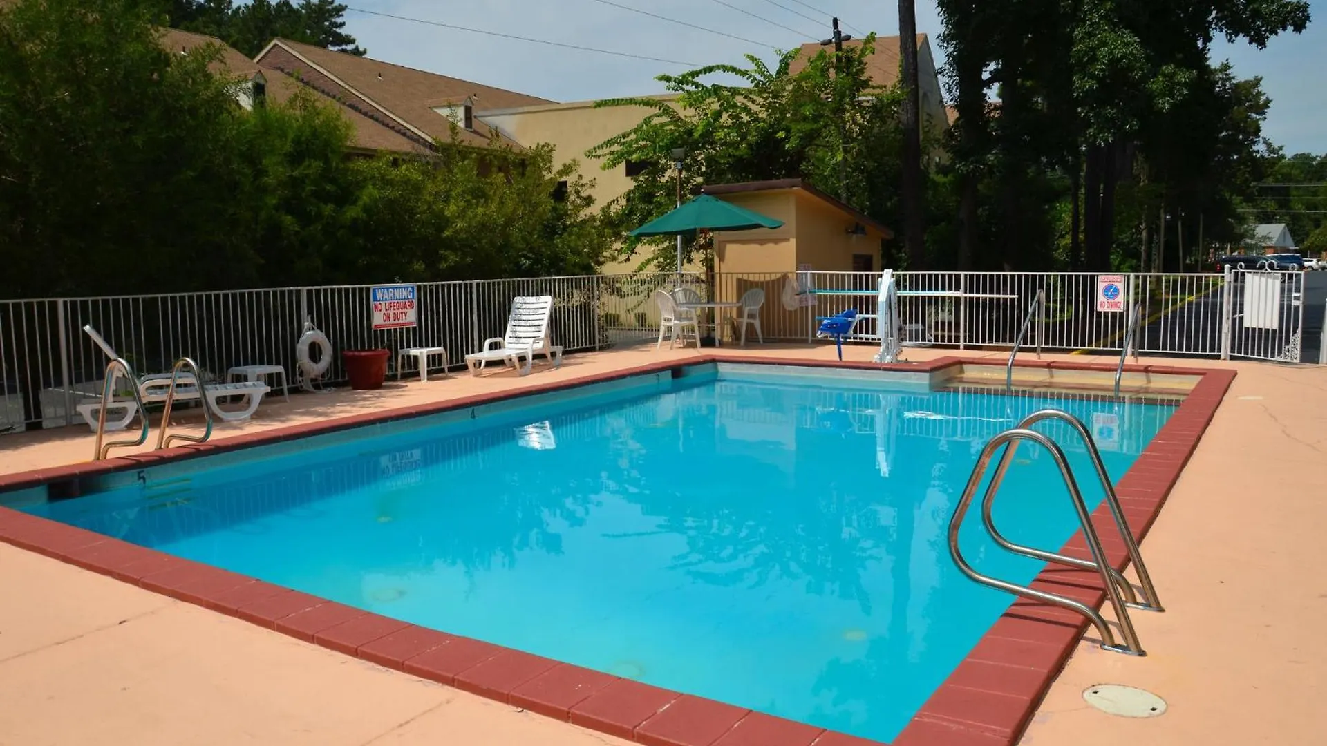 ** Μοτέλ Red Roof Inn Γουίλιαμσμπεργκ Ηνωμένες Πολιτείες της Αμερικής